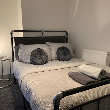 Cosy Cottage In Redcar - Workstays Uk Wilton  Екстер'єр фото