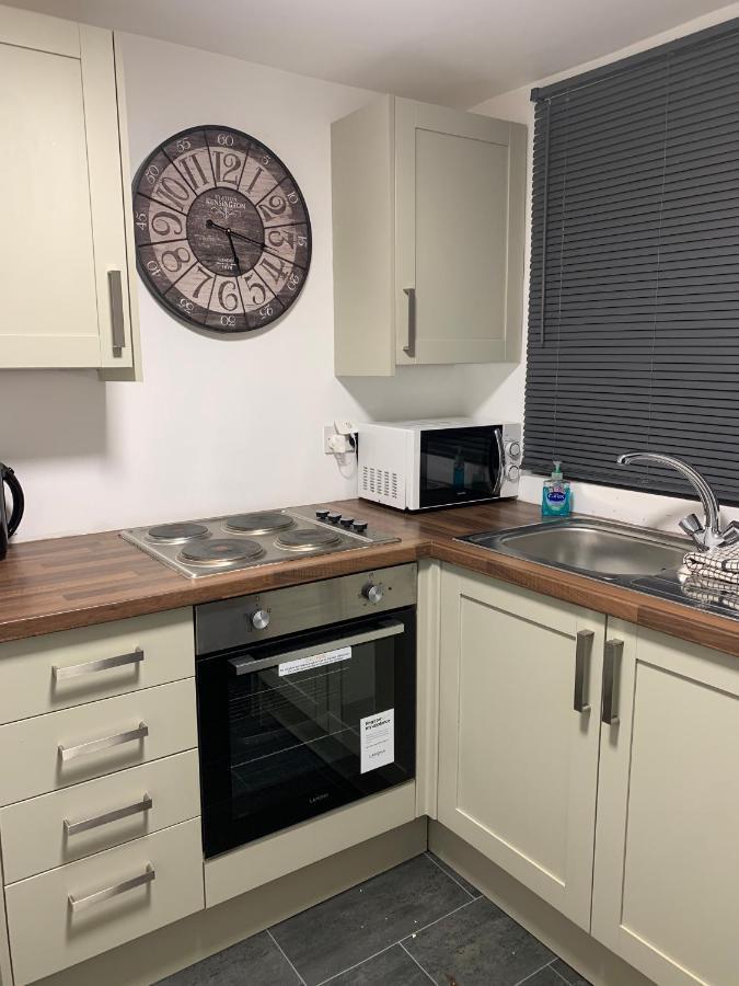 Cosy Cottage In Redcar - Workstays Uk Wilton  Екстер'єр фото